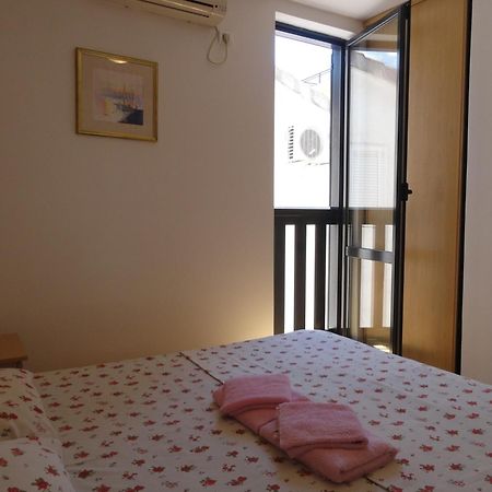 Apartments Mare Budva Bagian luar foto