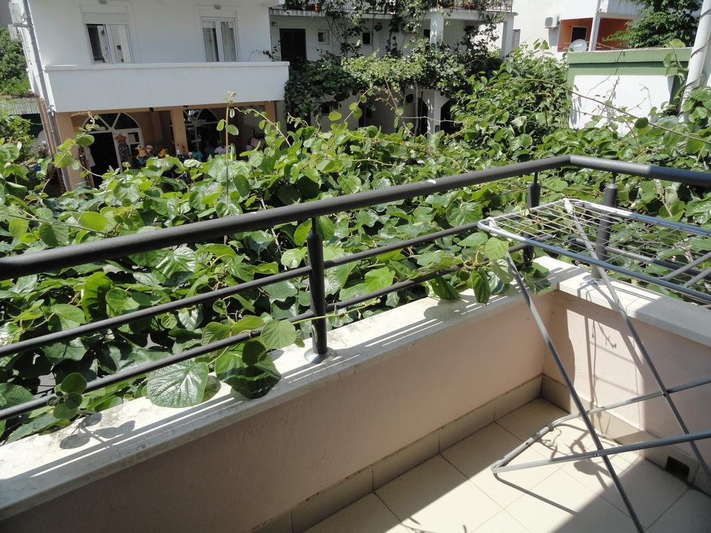 Apartments Mare Budva Ruang foto