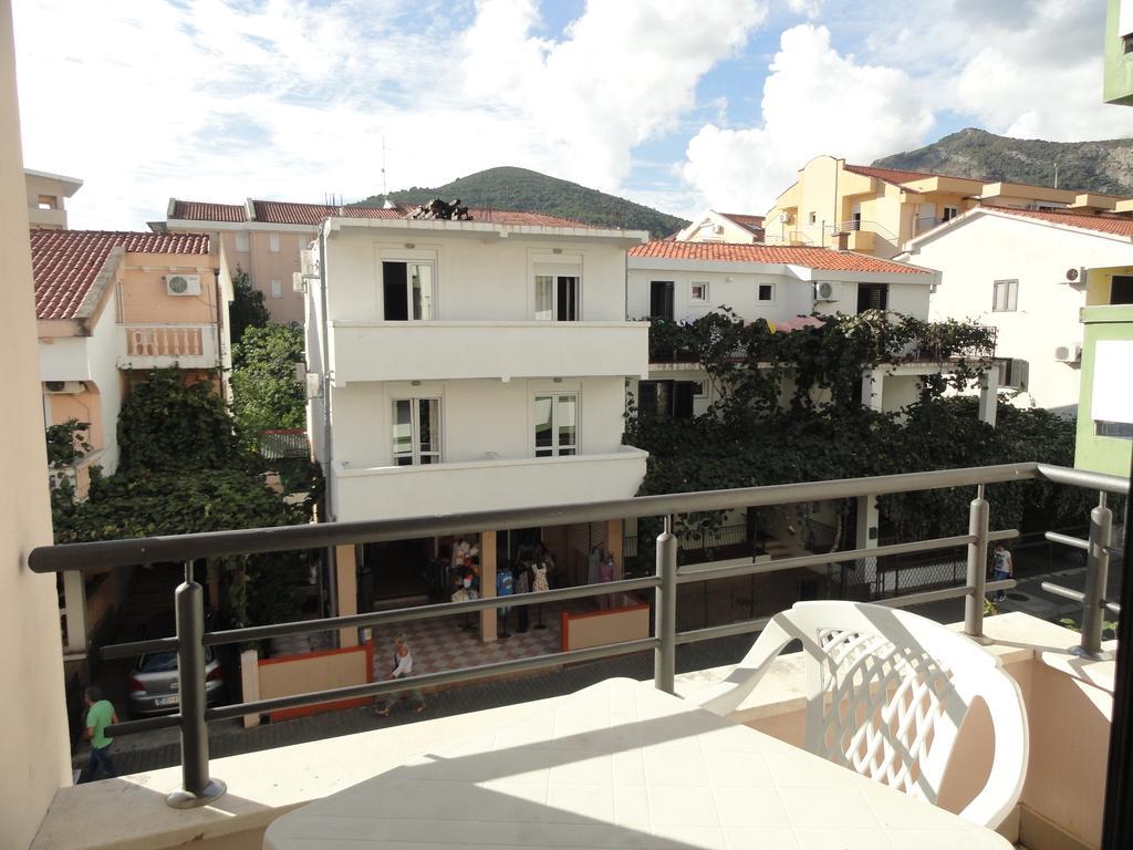 Apartments Mare Budva Bagian luar foto