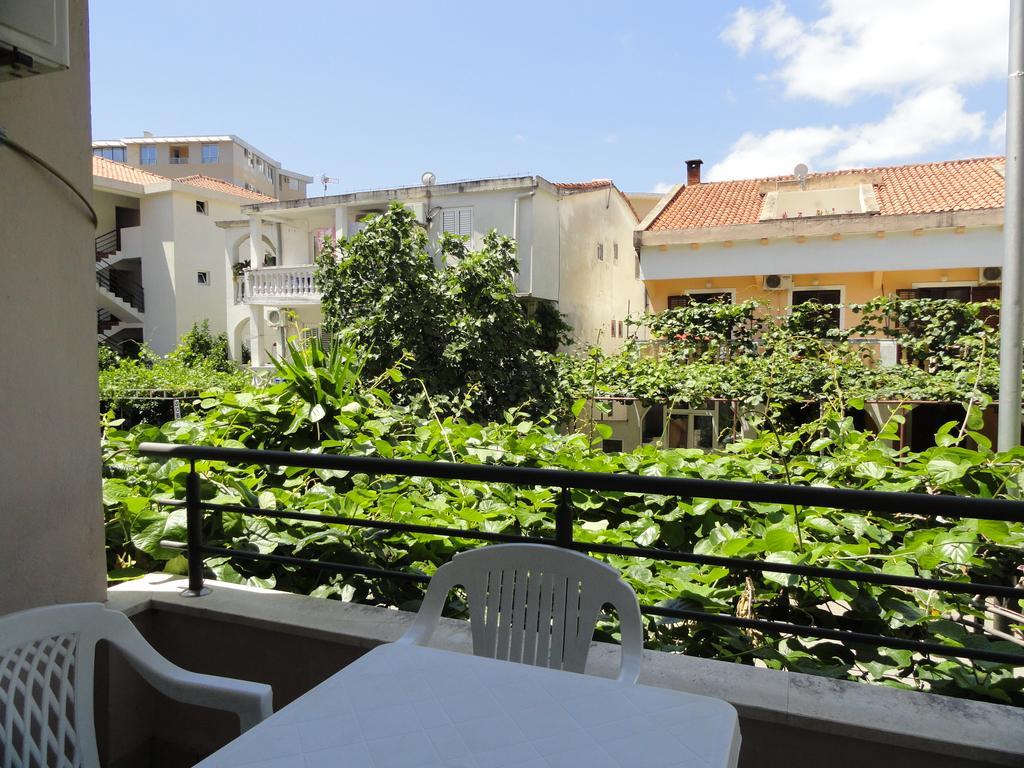 Apartments Mare Budva Bagian luar foto