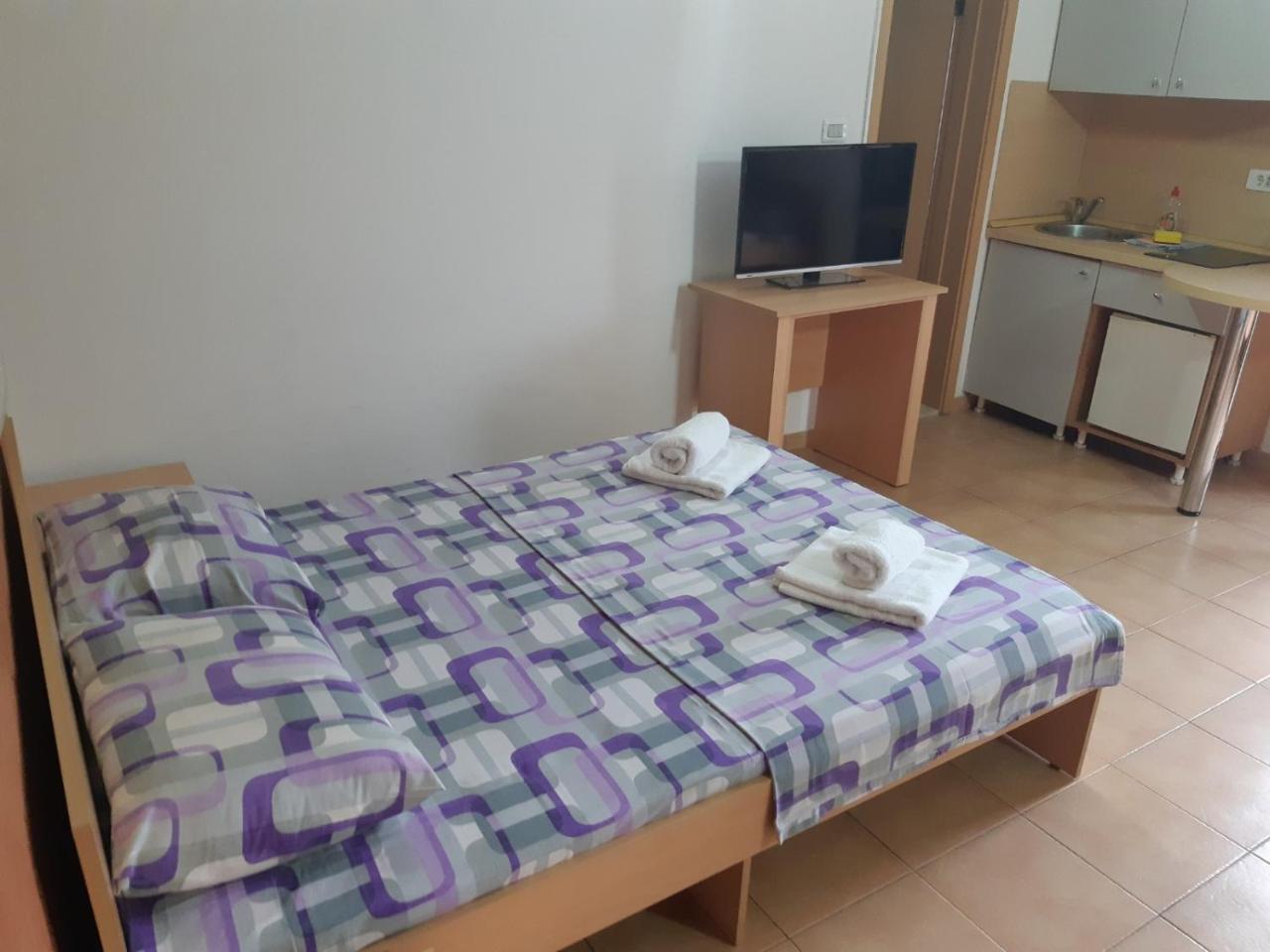 Apartments Mare Budva Bagian luar foto